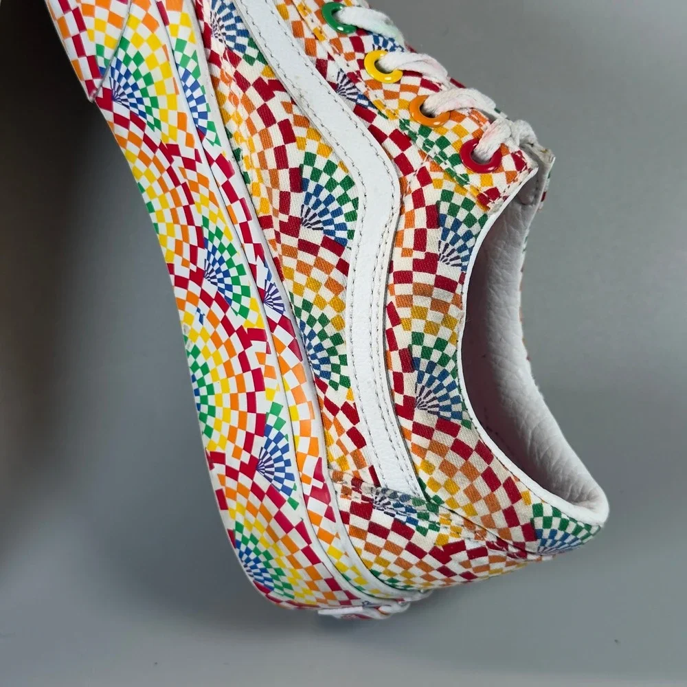 Vans Old Skool Platform Pride Womens 7.5 7 1/2 Rainbow All Over Skate‎ Shoe Lace
